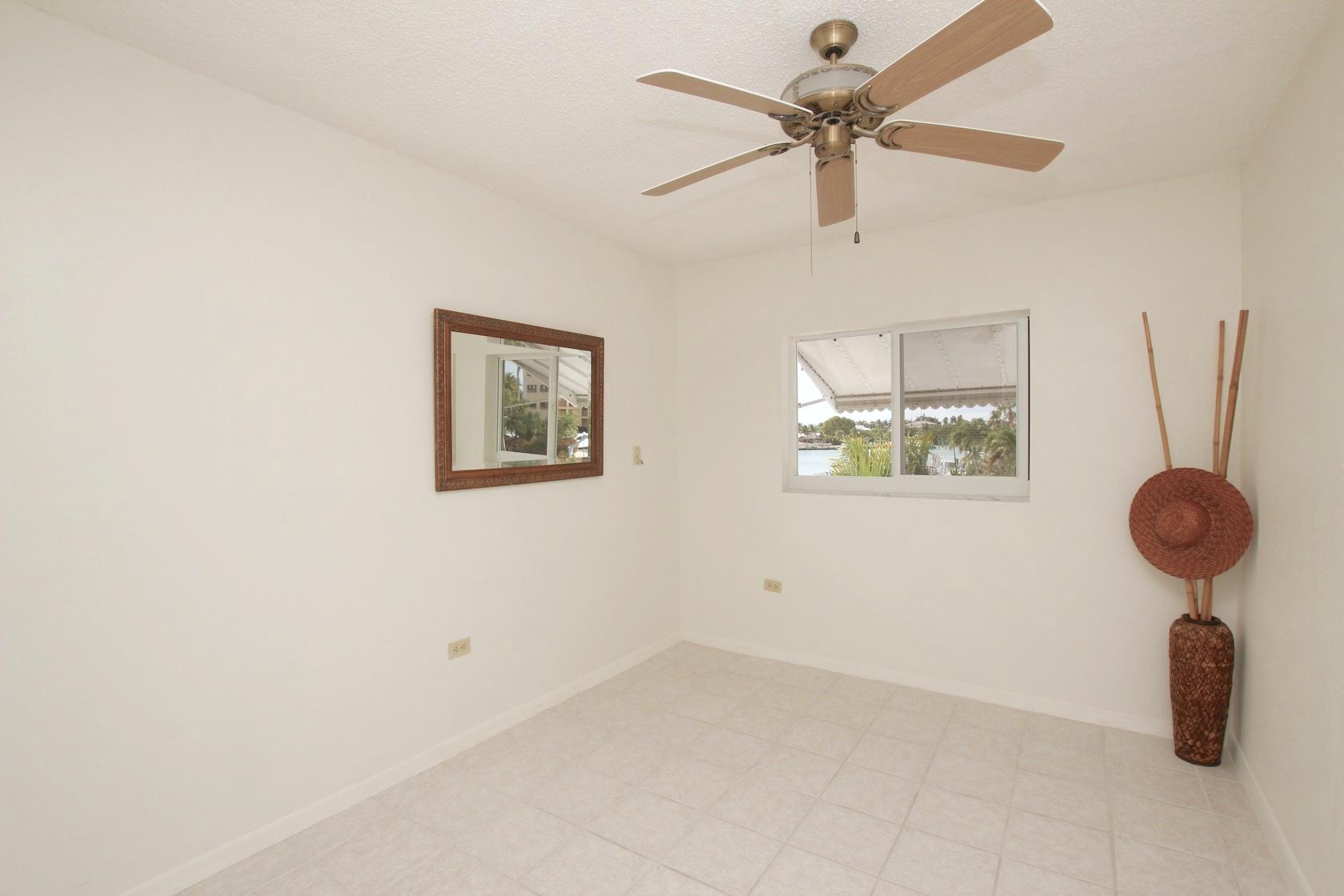423 Sombrero Beach Road, Unit 3 Marathon, FL 33050 - Photo 35 of 43 virtual-tour-197885-45
