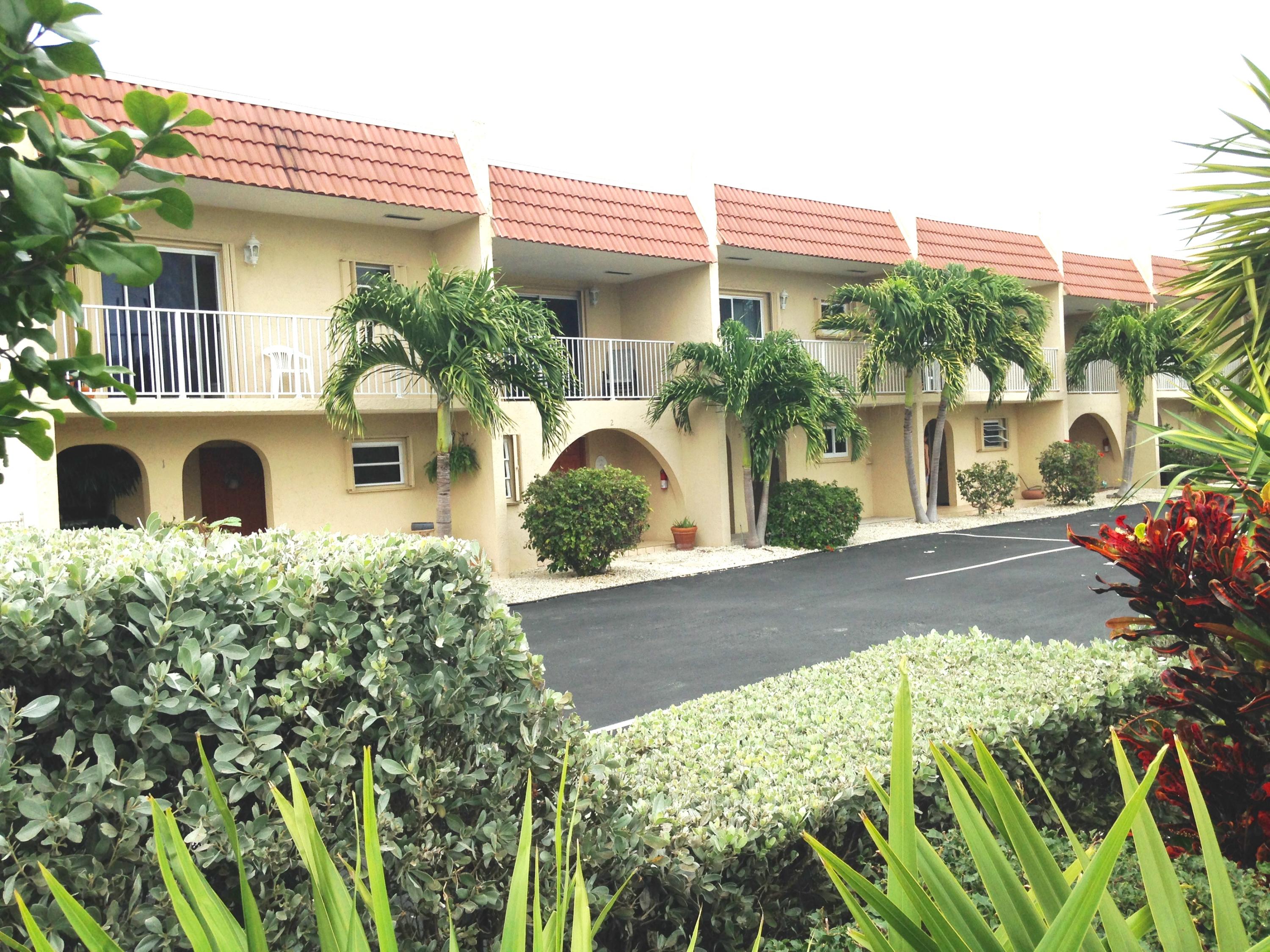 423 Sombrero Beach Road, Unit 3 Marathon, FL 33050 - Photo 41 of 43 IMG_2205