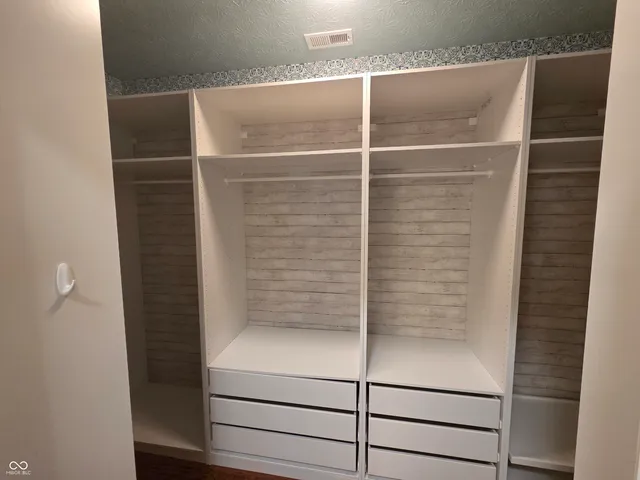 $1,925 | 6475 Glenwood Trace, Zionsville, IN 46077