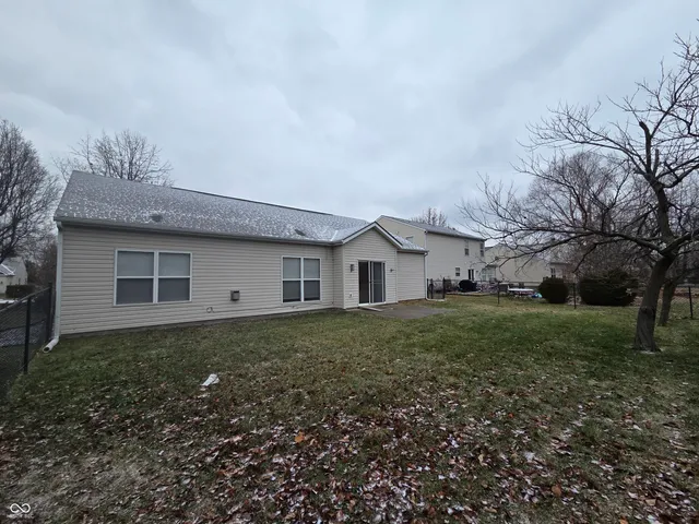 $1,925 | 6475 Glenwood Trace, Zionsville, IN 46077