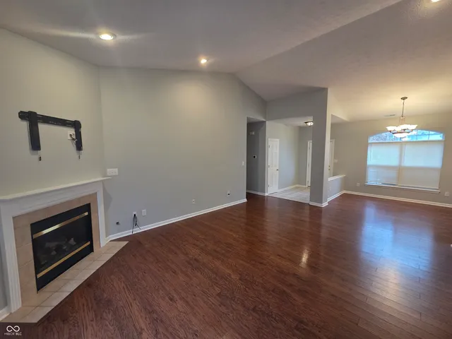 $1,925 | 6475 Glenwood Trace, Zionsville, IN 46077