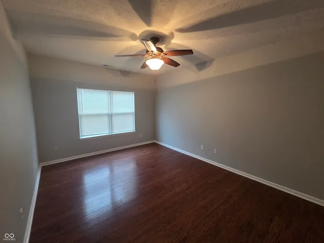 $1,925 | 6475 Glenwood Trace, Zionsville, IN 46077