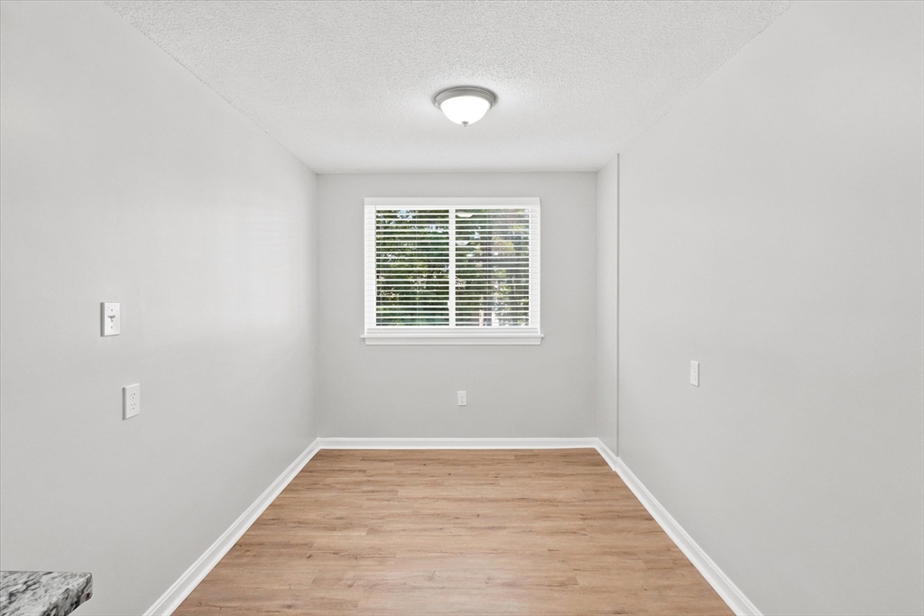 255 North Road, Unit 158 Chelmsford, MA 01824 - Photo 13 of 39