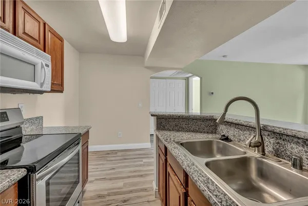 $1,275 | 5118 South Jones Boulevard, Unit 206, Las Vegas, NV 89118