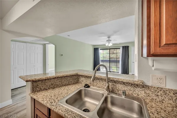 $1,275 | 5118 South Jones Boulevard, Unit 206, Las Vegas, NV 89118