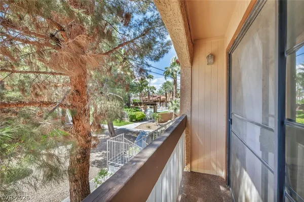 $1,275 | 5118 South Jones Boulevard, Unit 206, Las Vegas, NV 89118