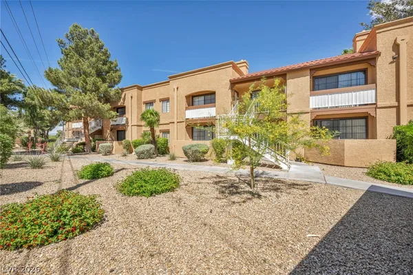 $1,275 | 5118 South Jones Boulevard, Unit 206, Las Vegas, NV 89118