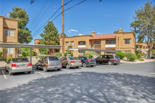 $1,275 | 5118 South Jones Boulevard, Unit 206, Las Vegas, NV 89118