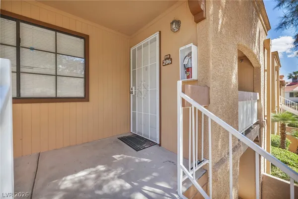 $1,275 | 5118 South Jones Boulevard, Unit 206, Las Vegas, NV 89118