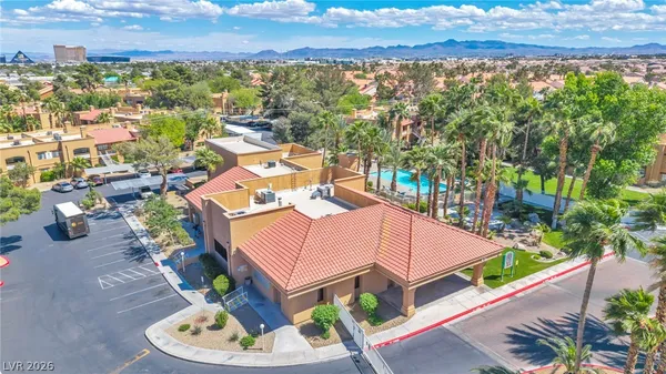 $1,275 | 5118 South Jones Boulevard, Unit 206, Las Vegas, NV 89118