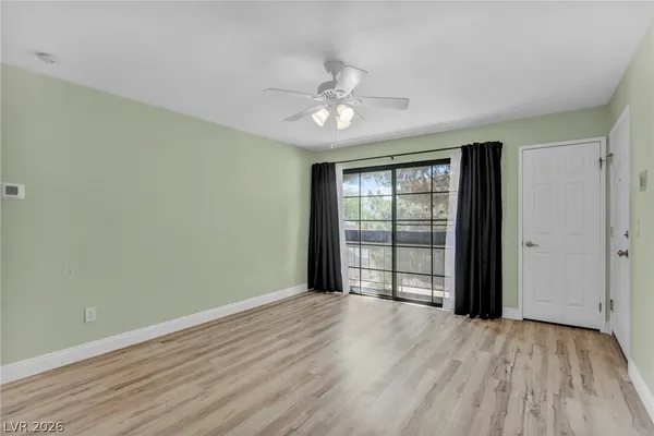 $1,275 | 5118 South Jones Boulevard, Unit 206, Las Vegas, NV 89118