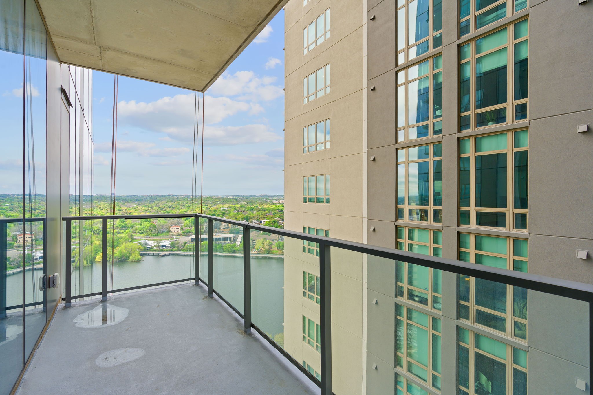 44 East Avenue, Unit 1902 Austin, TX 78701 - Photo 21 of 40 a view of balcony with city view