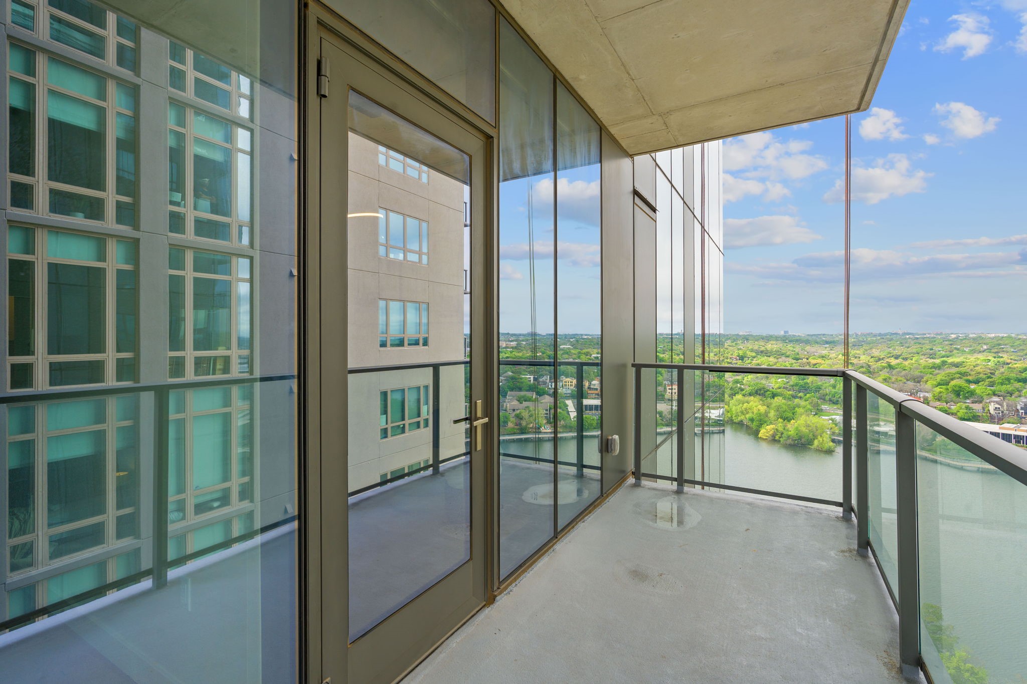 44 East Avenue, Unit 1902 Austin, TX 78701 - Photo 23 of 40