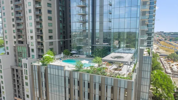 $3,500 | 44 East Avenue, Unit 1902, Austin, TX 78701