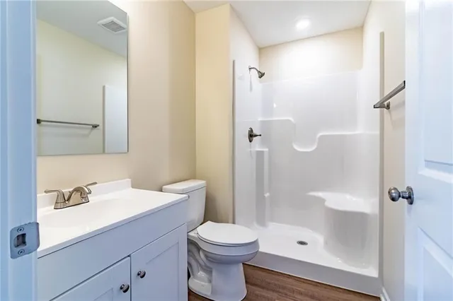 $399,900 | 1090 Pebblecreek Drive, Warrensburg, MO 64093