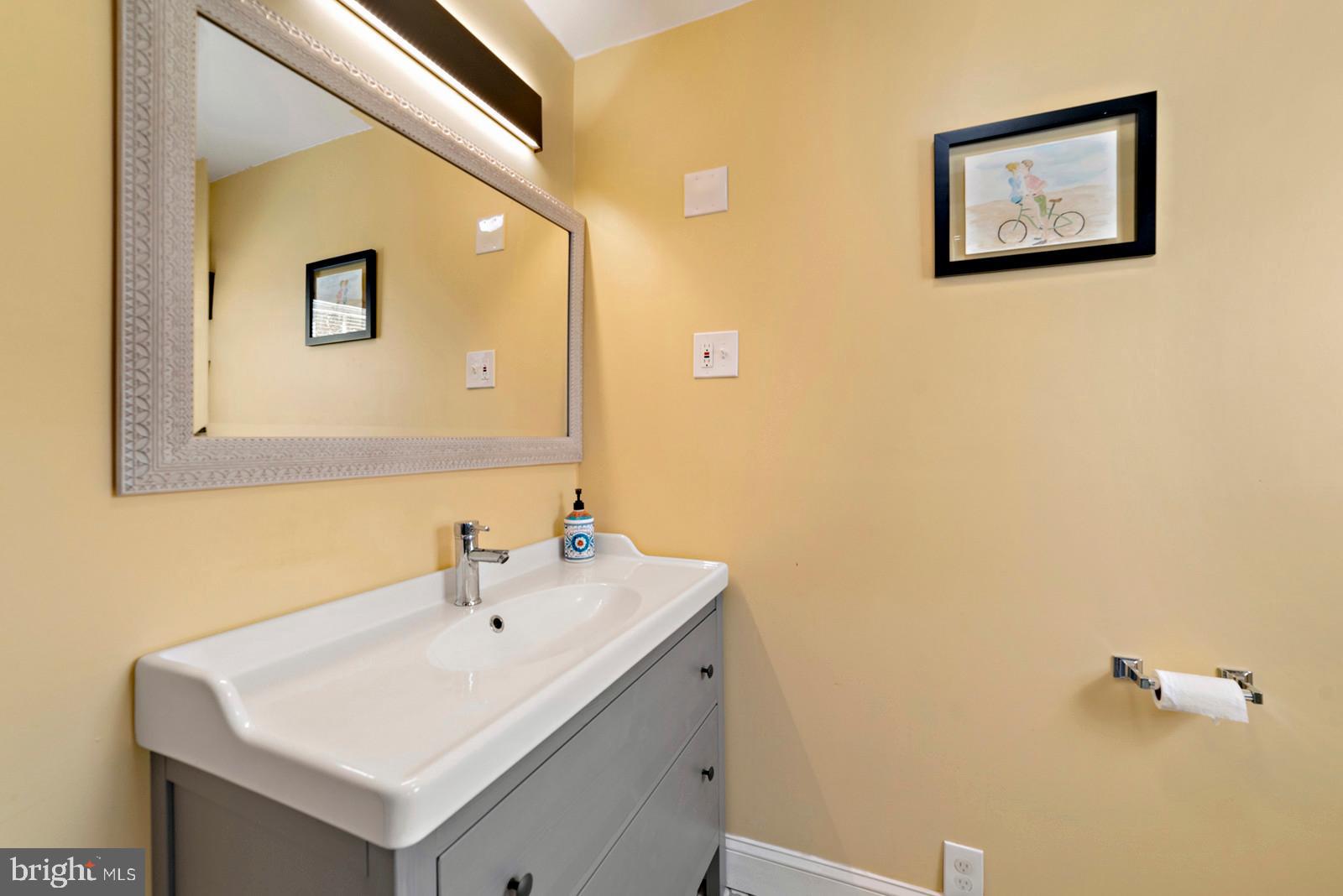 112 Stone Ridge Lane Paris, VA 20130 - Photo 33 of 73 Gallery Image 33