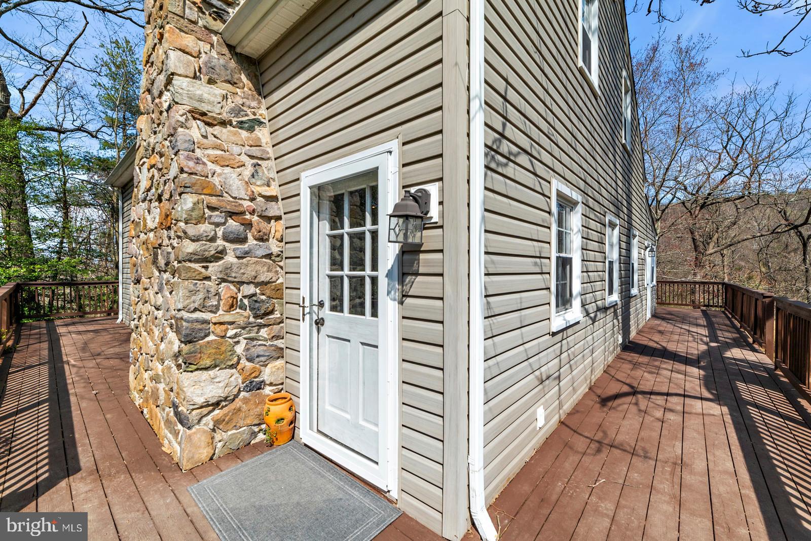 112 Stone Ridge Lane Paris, VA 20130 - Photo 73 of 73 Gallery Image 73