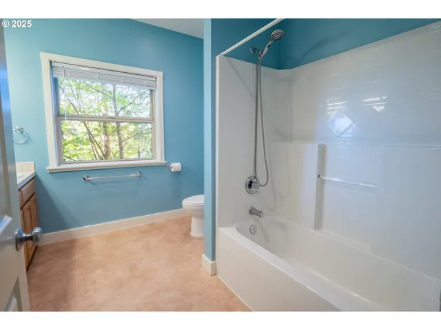 $749,000 | 278 Rockridge Court, Eugene, OR 97405