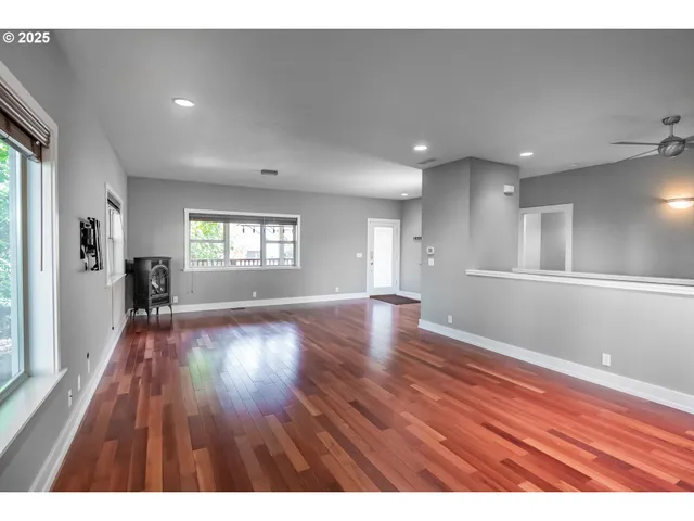 $749,000 | 278 Rockridge Court, Eugene, OR 97405