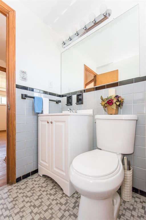 108 Ewing Road McKees Rocks, PA 15136 - Photo 8 of 14