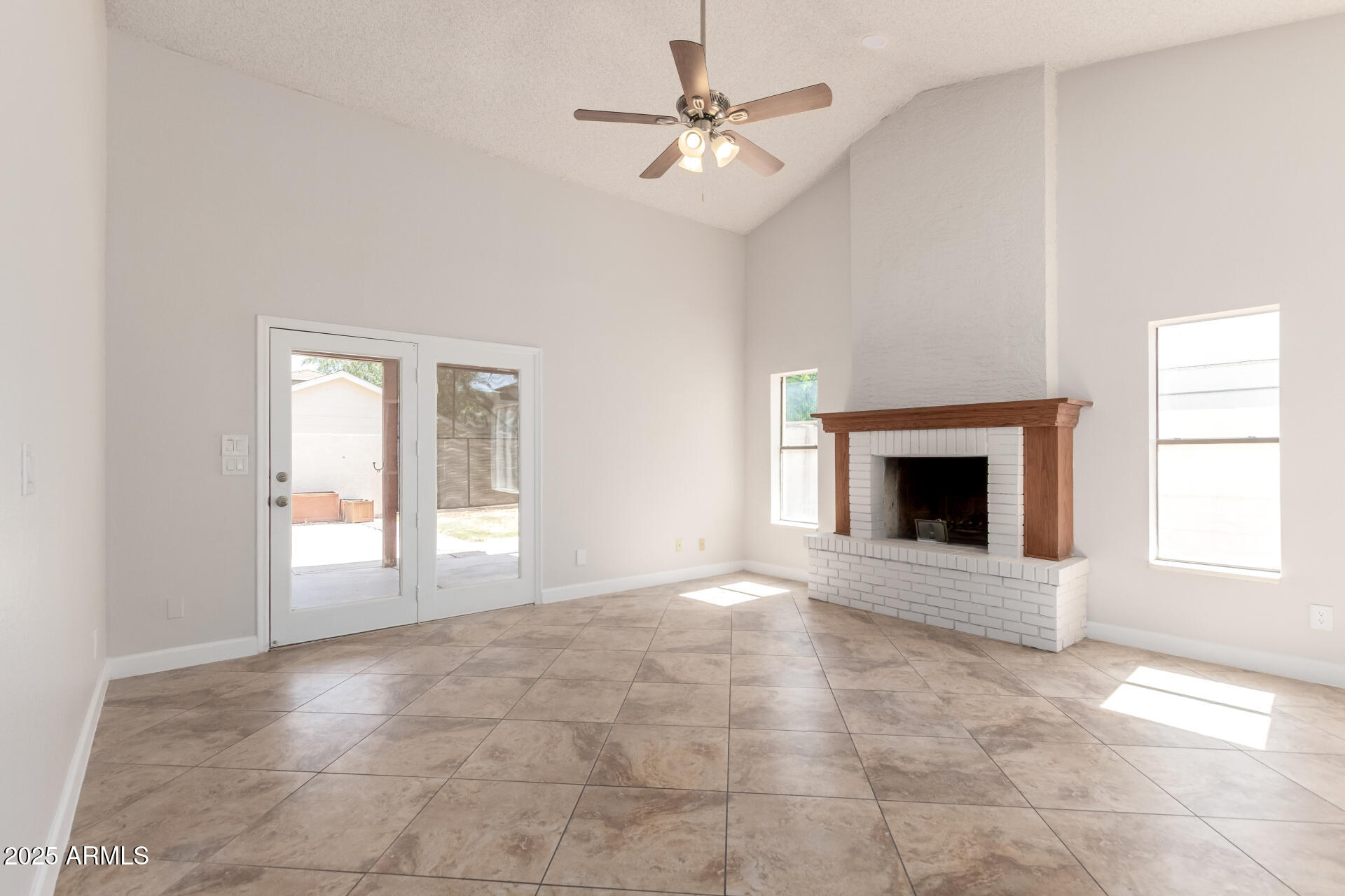 7825 West Bloomfield Road Peoria, AZ 85381 - Photo 10 of 35 10 - Bloomfield