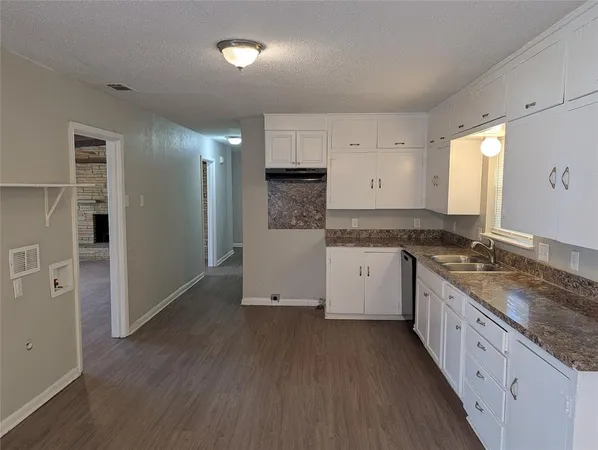 $1,895 | 2344 Linda Lane, Fort Worth, TX 76119