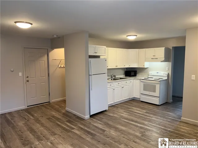 $875 | 106 Chautauqua Avenue, Busti, NY 14750