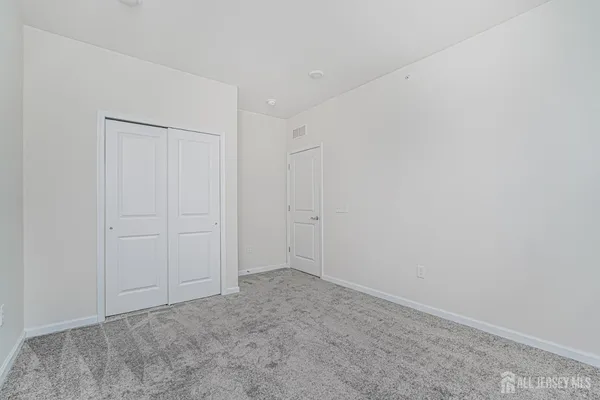 $3,700 | 307 Peyton Place, New Brunswick, NJ 08901