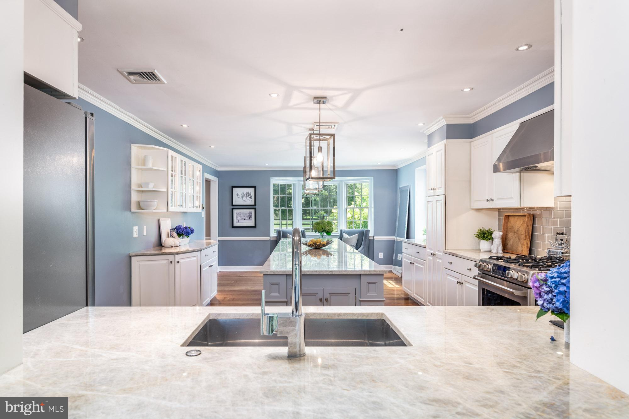 41 Meade Road Ambler, PA 19002 - Photo 11 of 42 View from the Kitchen pass-thru