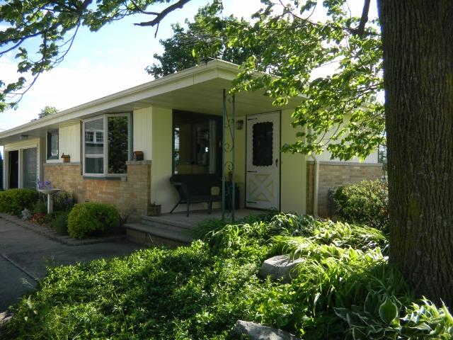 2068 County Rd DK Sturgeon Bay, WI 54235 - Photo 1 of 5 Main View
