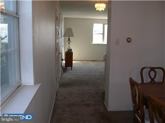 11990 Lockart Road Philadelphia, PA 19116 - Photo 3 of 12 Gallery Image 3