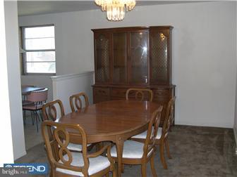 11990 Lockart Road Philadelphia, PA 19116 - Photo 4 of 12 Dining Room