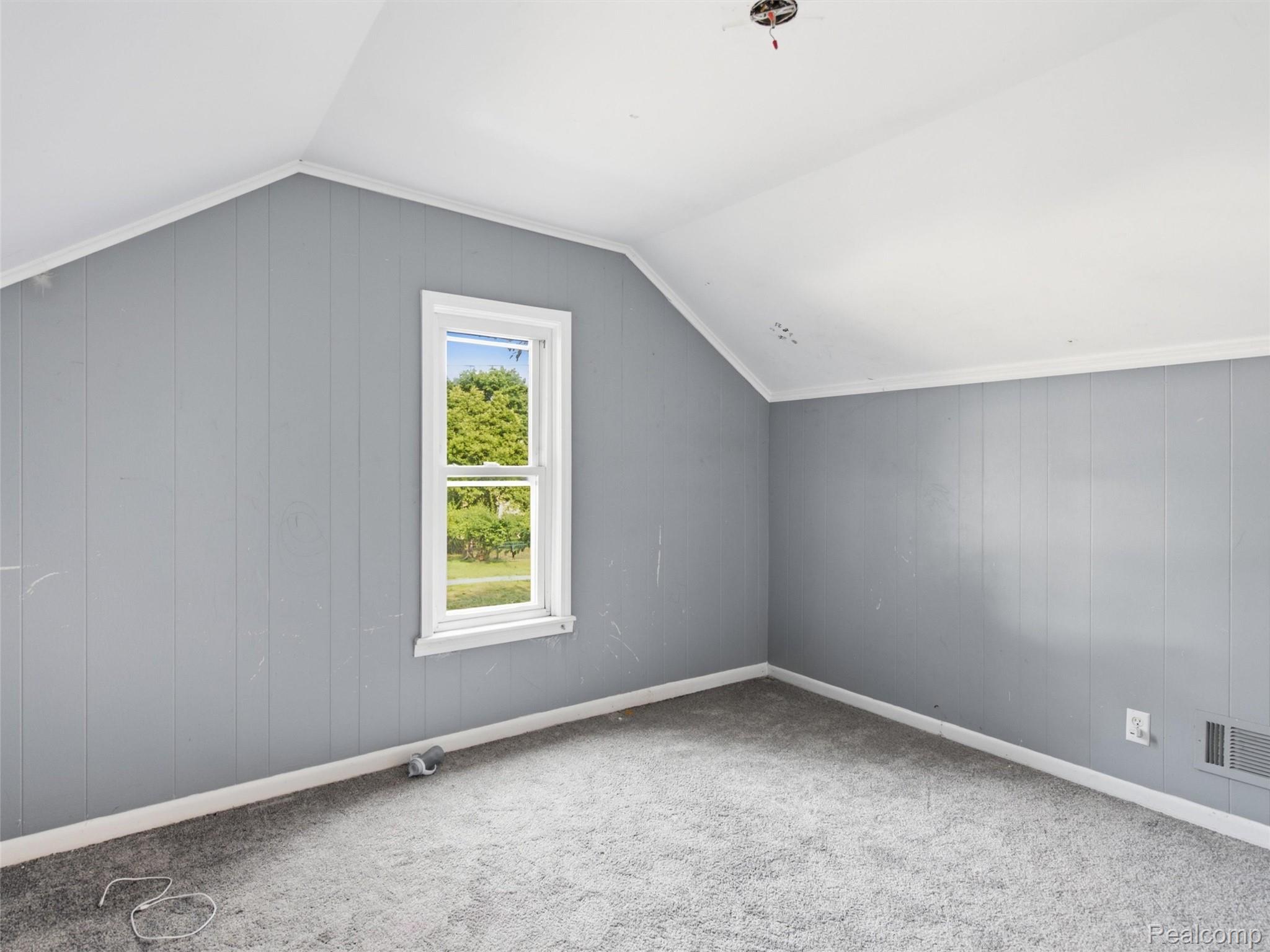 511 Riggs Street Fenton, MI 48430 - Photo 13 of 14 15-DSC07732.jpg