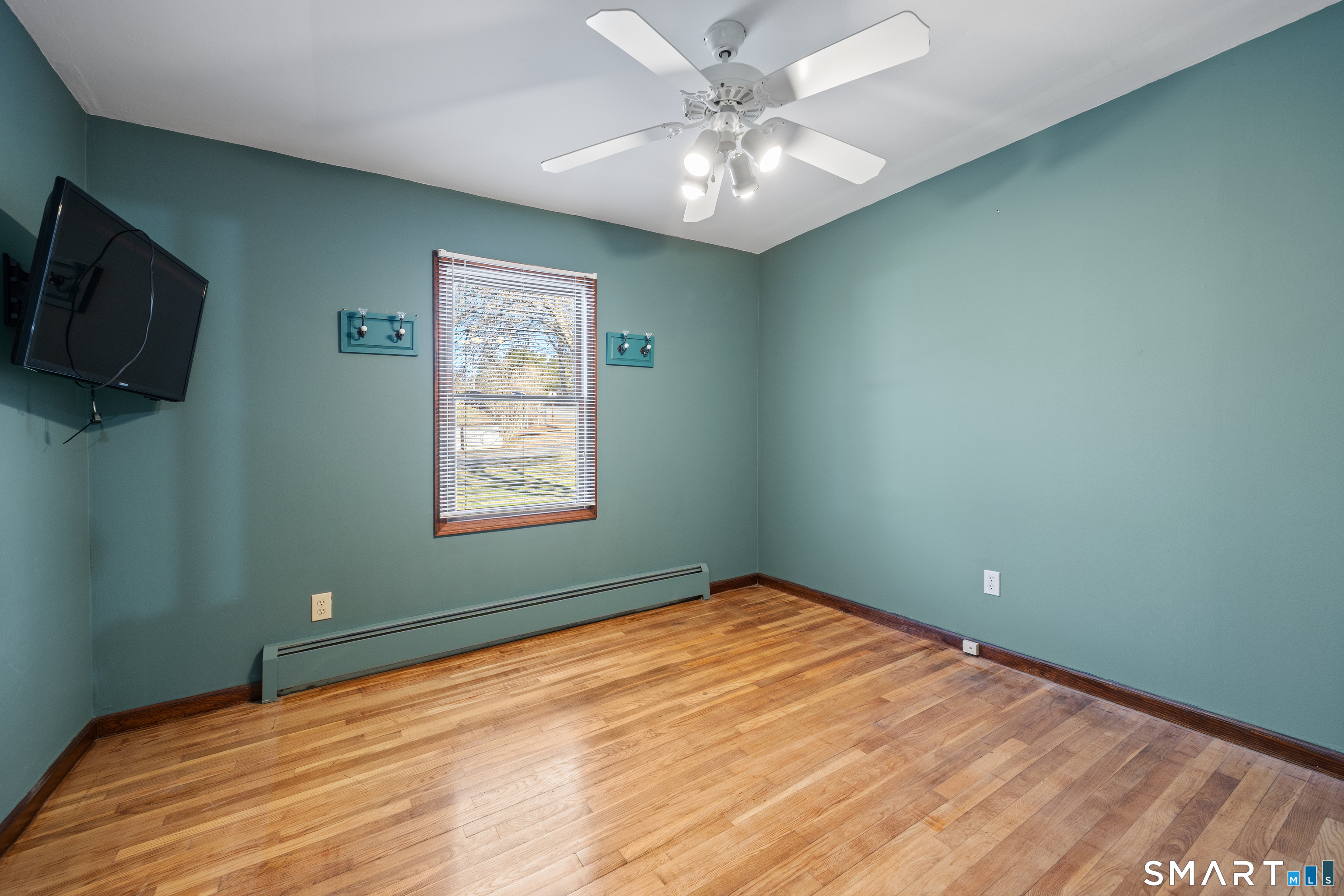 32 Sandy Lane Wolcott, CT 06716 - Photo 12 of 36