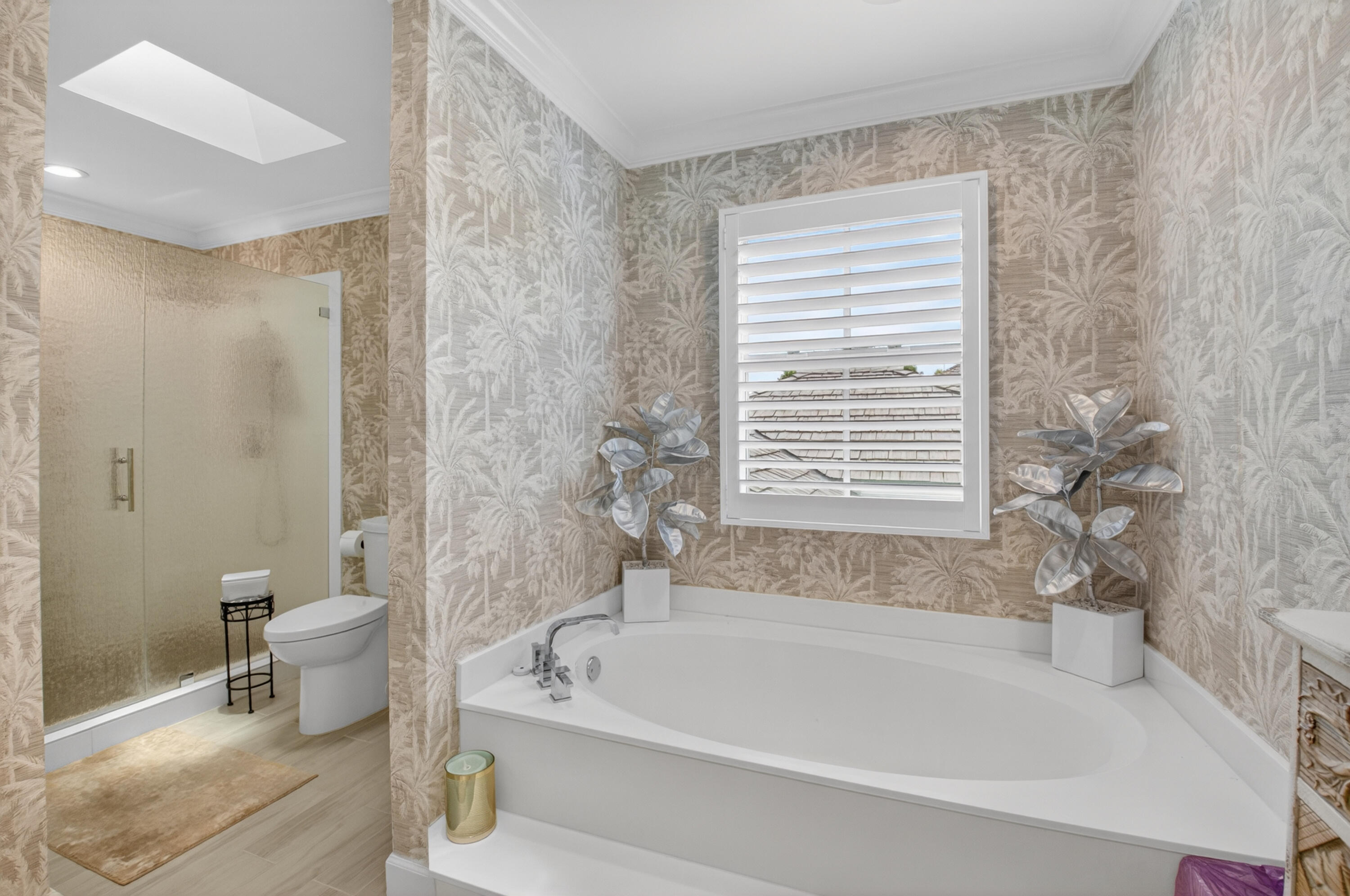 5656 Cambridge Boulevard Boca Raton, FL 33496 - Photo 35 of 131 Primary Bathroom
