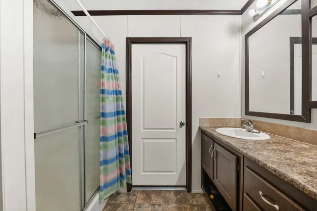 $165,000 | 32 Oak Lake, Trinity, TX 75862