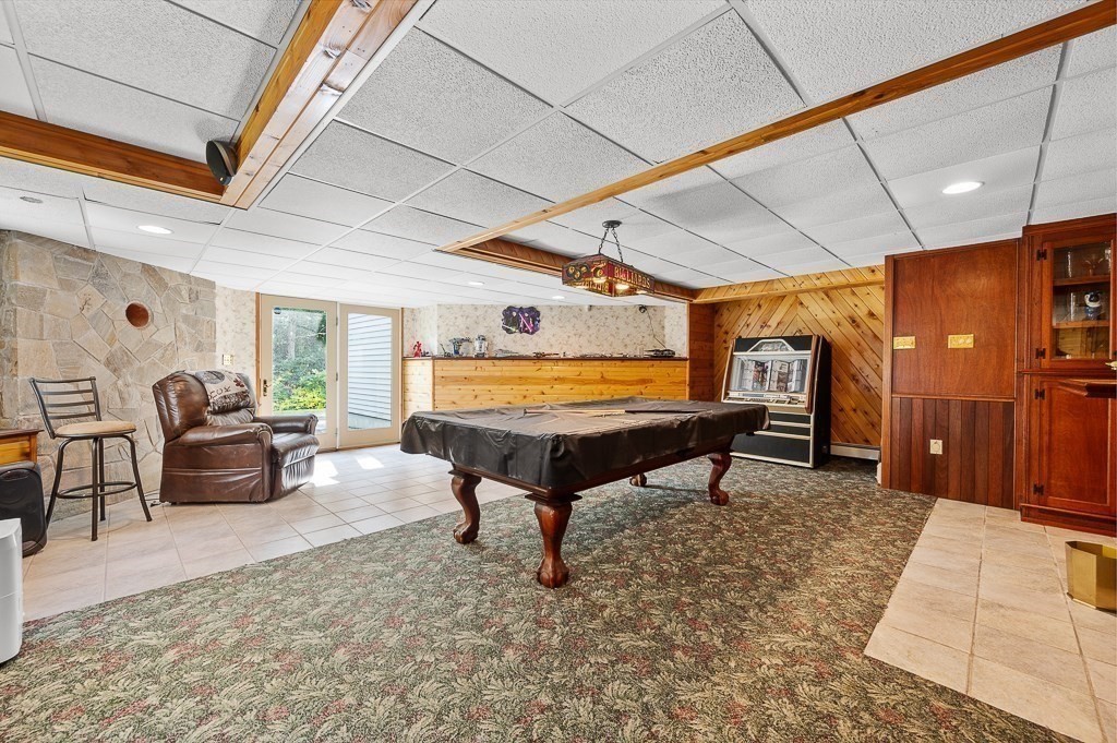 118 Upper Gore Road Webster, MA 01570 - Photo 33 of 38 a room with furniture and pool table