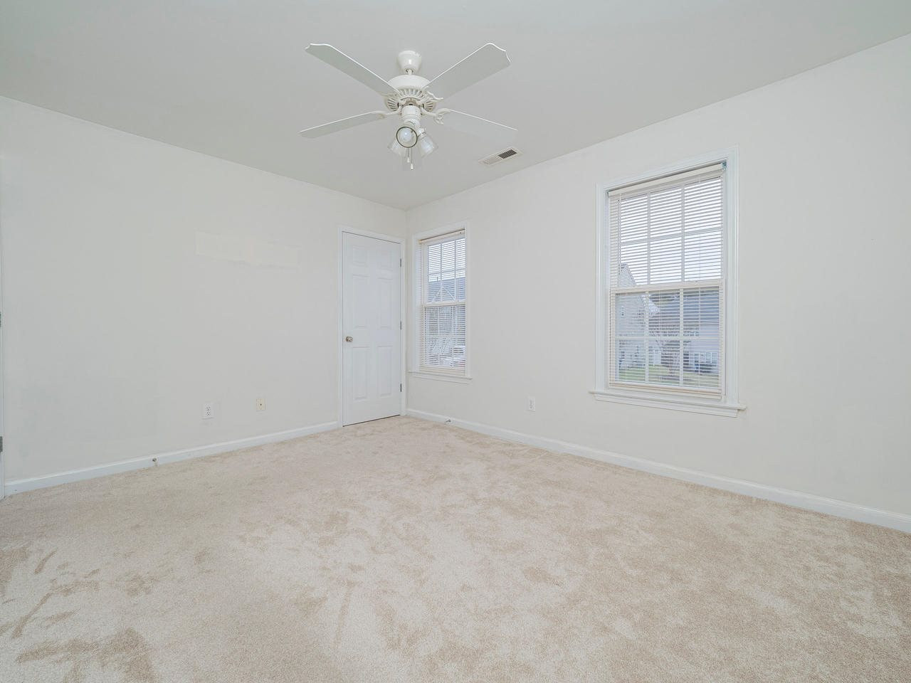 2436 Pumpkin Ridge Way Raleigh, NC 27604 - Photo 11 of 17 Photo 11
