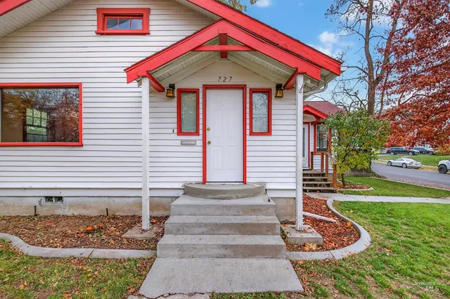 $315,000 | 727 3rd Street, Lewiston, ID 83501
