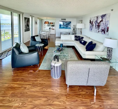 $12,000 | 3360 South Ocean Boulevard, Unit 6 G 1, Palm Beach, FL 33480