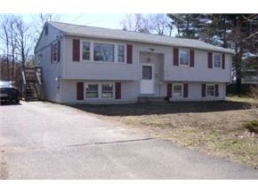 38 East Dunstable Road Nashua, NH 03060 - Photo 2 of 6