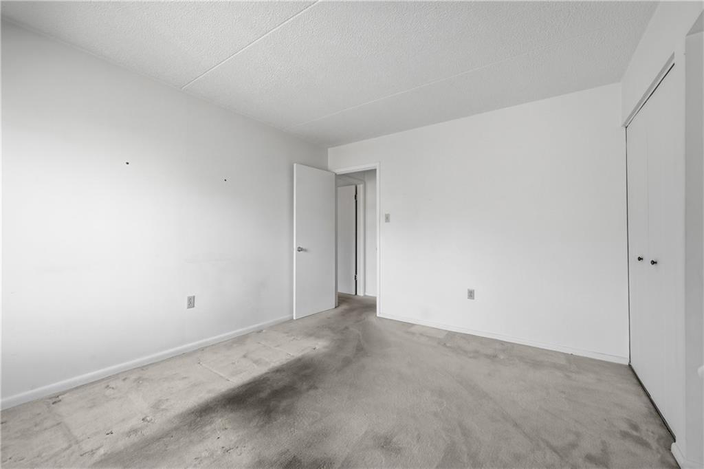 2160 Greentree Road, Unit 705W Pittsburgh, PA 15220 - Photo 18 of 32 a view of an empty room