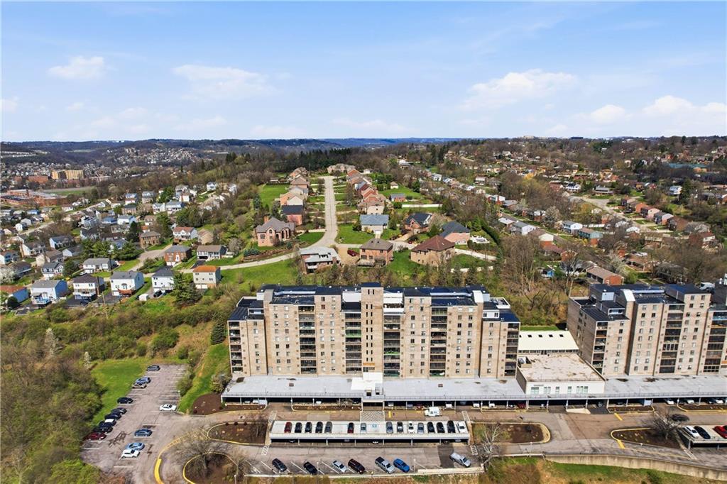 2160 Greentree Road, Unit 705W Pittsburgh, PA 15220 - Photo 29 of 32 a view of a city with tall buildings