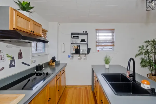 $299,900 | 15 Florida Street, Springfield, MA 01109