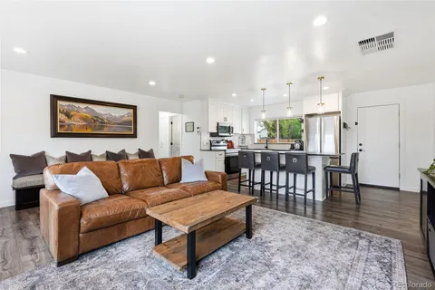 $554,999 | 2815 South Glencoe Street, Denver, CO 80222