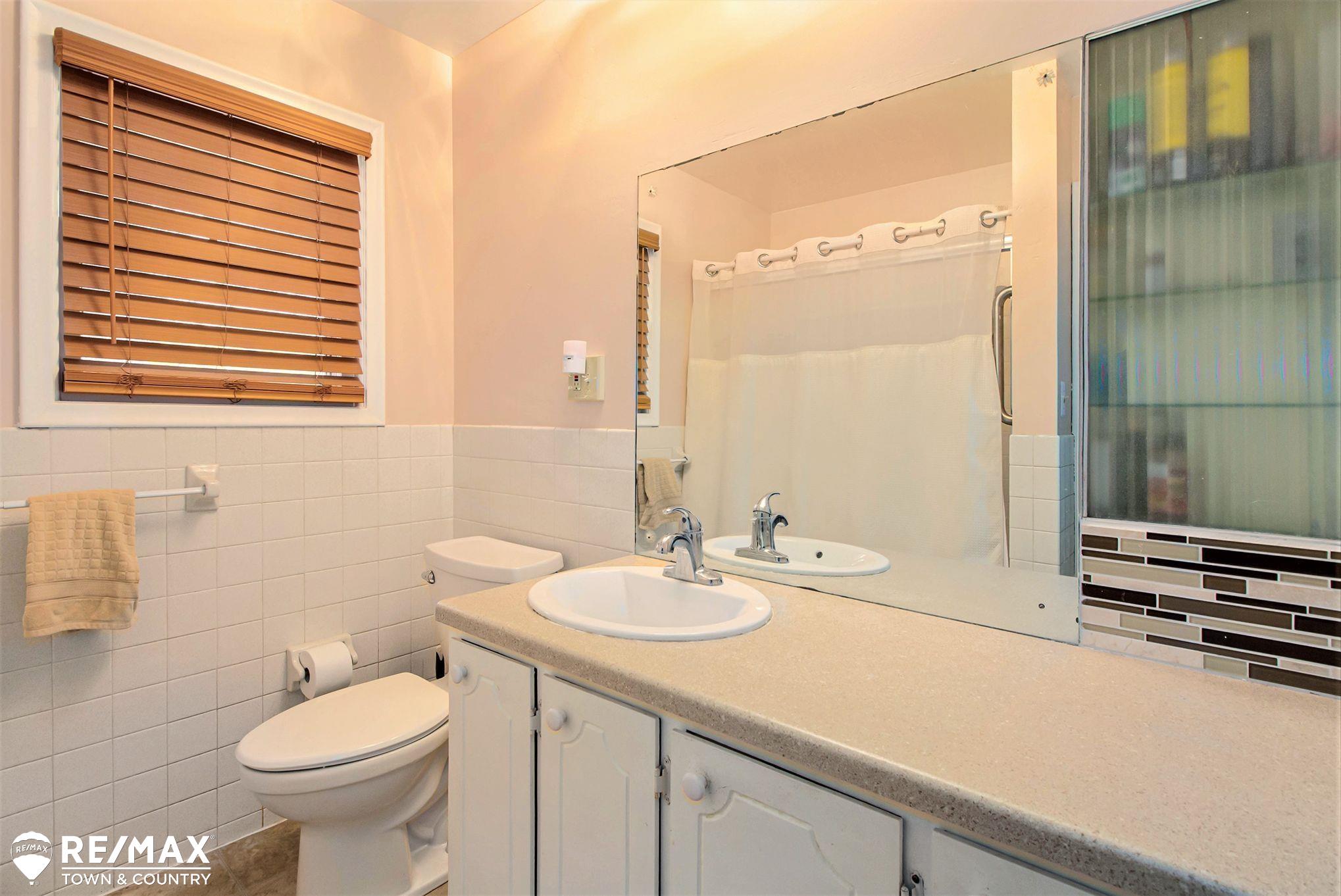 4662 Flushing Road Flint, MI 48504 - Photo 12 of 19