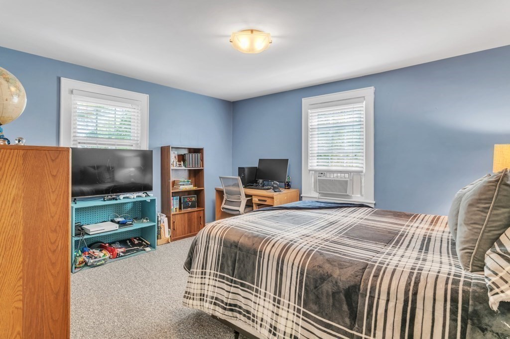 76 Meadowbrook Road Longmeadow, MA 01106 - Photo 32 of 42 Gallery Image 32
