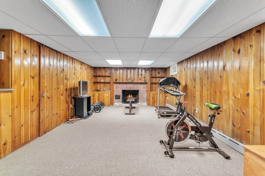 76 Meadowbrook Road Longmeadow, MA 01106 - Photo 37 of 42 Gallery Image 37
