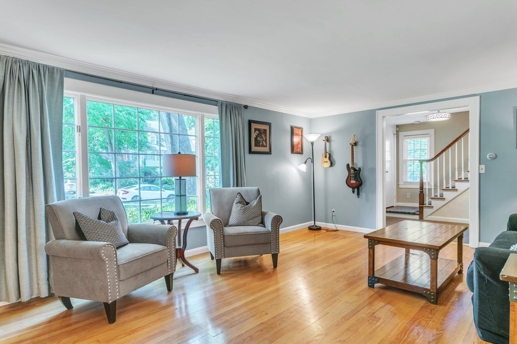 76 Meadowbrook Road Longmeadow, MA 01106 - Photo 4 of 42 Gallery Image 4