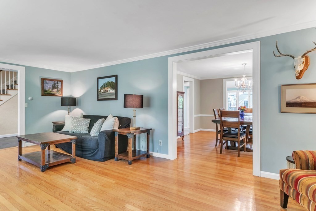 76 Meadowbrook Road Longmeadow, MA 01106 - Photo 6 of 42 Gallery Image 6